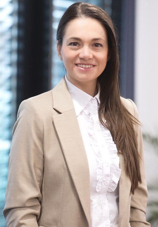 Dr. Kádár Magdolna