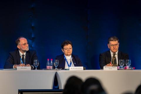 XXXV. Szakmai program