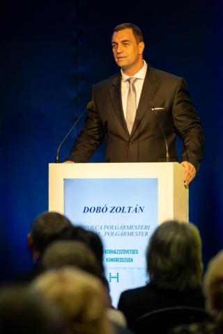 XXXV. Szakmai program