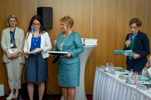 XXXV. Szakmai program