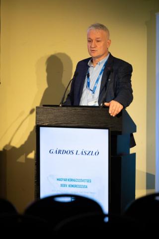 XXXV. Szakmai program