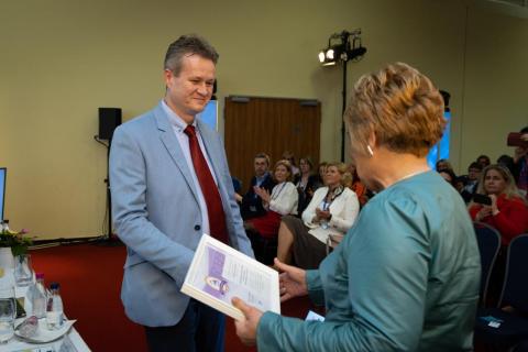 XXXV. Szakmai program