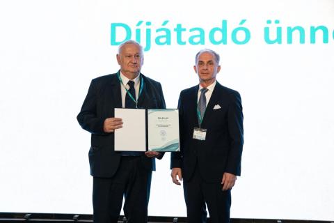 Előadók